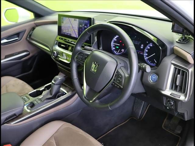 TOYOTA CROWN SEDAN HYBRID 2022 Image 31