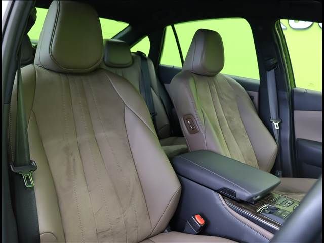 TOYOTA CROWN SEDAN HYBRID 2022 Image 31