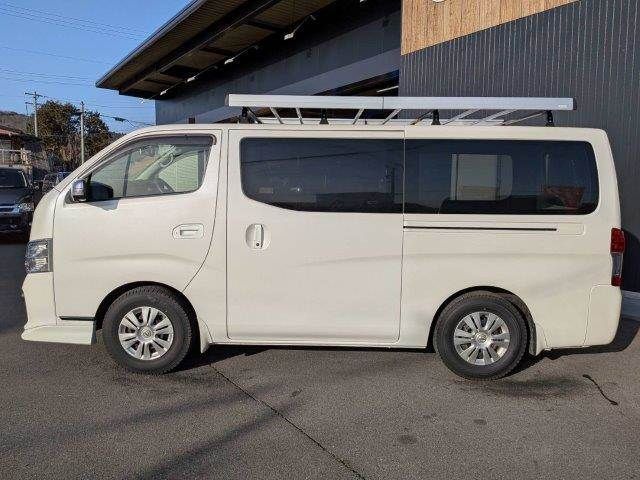 NISSAN NV350 CARAVAN 4WD 2020 Image 31