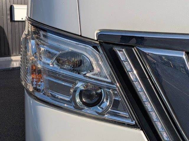 NISSAN NV350 CARAVAN 4WD 2020 Image 31