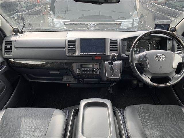 TOYOTA HIACE VAN 4WD 2017 Image 31