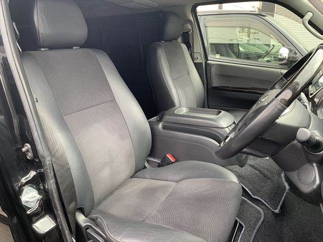 TOYOTA HIACE VAN 4WD 2017 Image 31