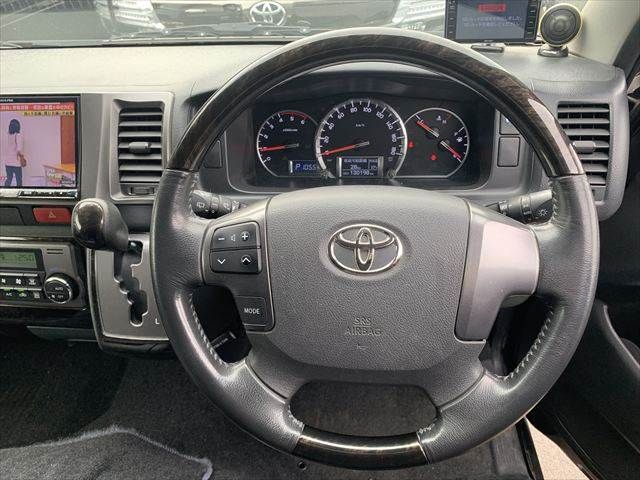 TOYOTA HIACE VAN 4WD 2017 Image 31