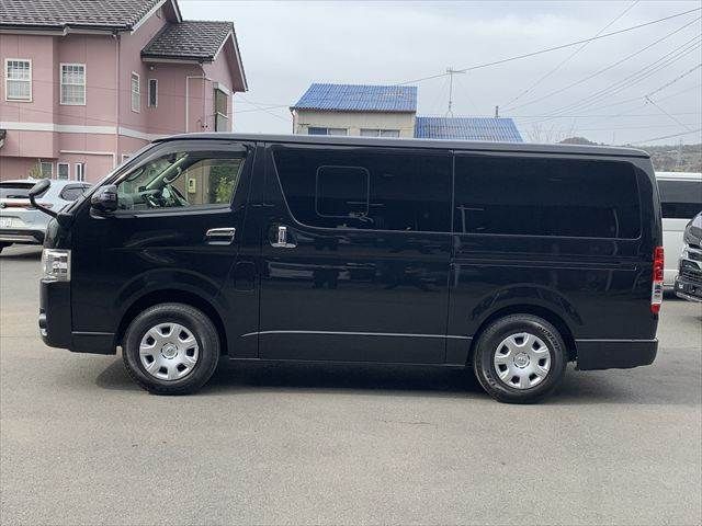 TOYOTA HIACE VAN 4WD 2017 Image 31