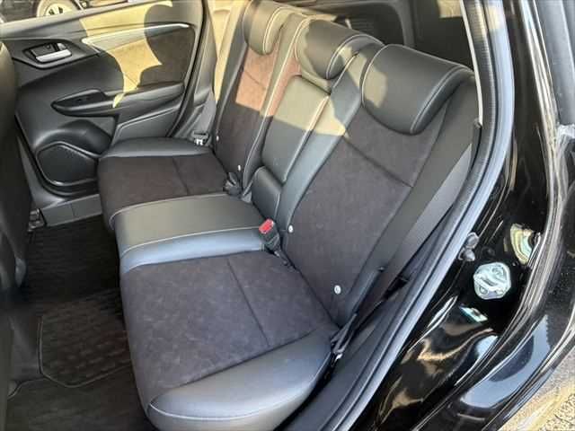 HONDA SHUTTLE HYBRID 2019 Image 31