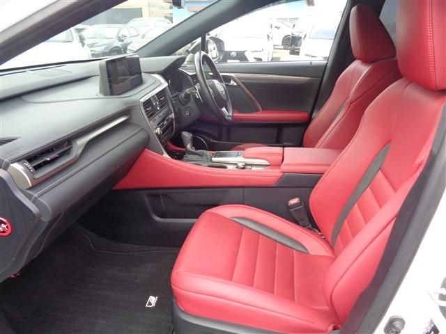 TOYOTA LEXUS RX450H 2WD 2020 Image 31