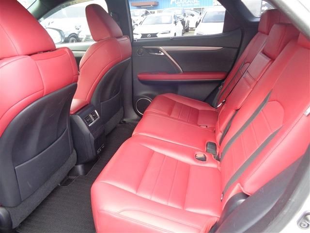 TOYOTA LEXUS RX450H 2WD 2020 Image 31