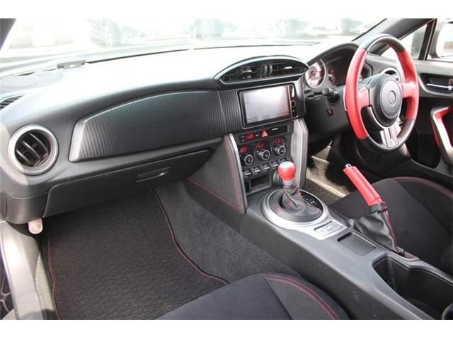 TOYOTA 86 2012 Image 31