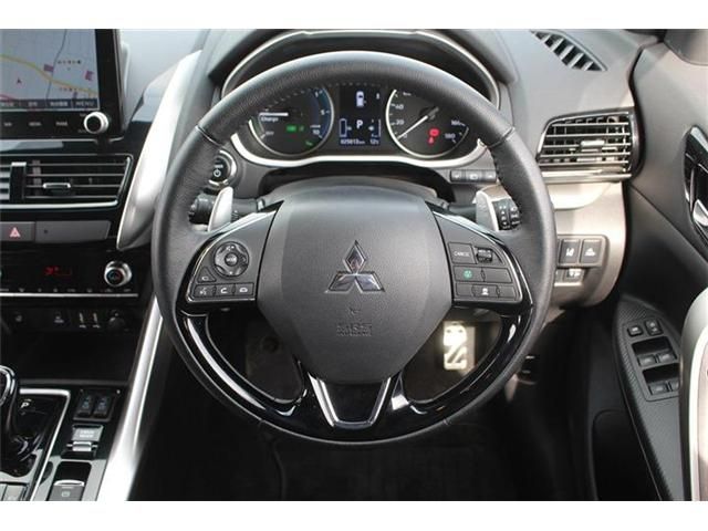 MITSUBISHI ECLIPSE CROSS PHEV 2023 Image 31