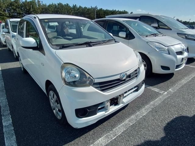 DAIHATSU MIRA E:S 2016 Image 31