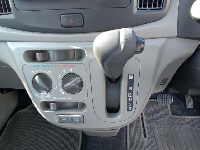 DAIHATSU MIRA E:S 2016 Image 31