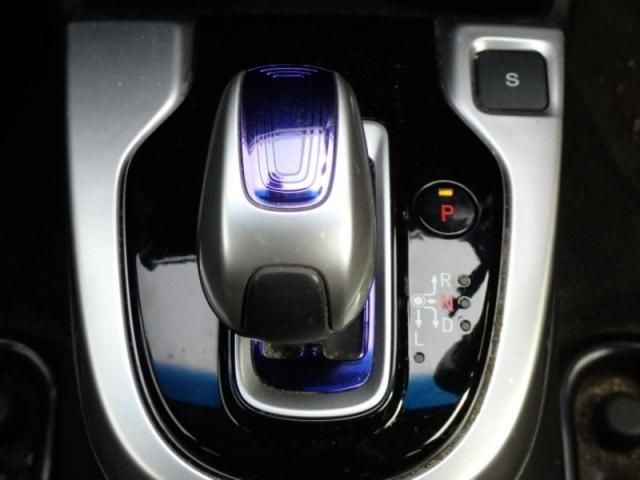 HONDA FIT 4WD 2016 Image 31