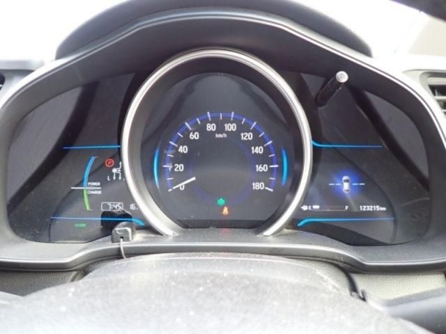 HONDA FIT 4WD 2016 Image 31