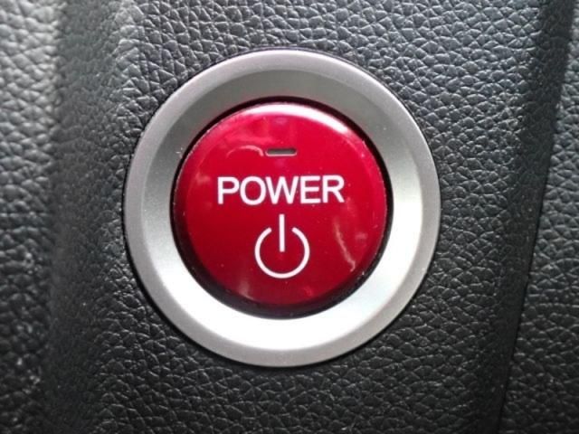 HONDA FIT 4WD 2016 Image 31