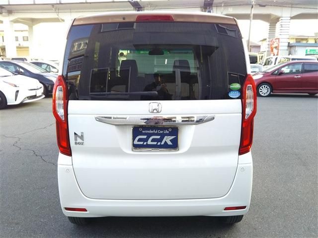 HONDA N BOX 2019 Image 31