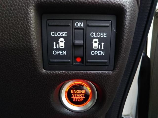 HONDA N BOX 2019 Image 31