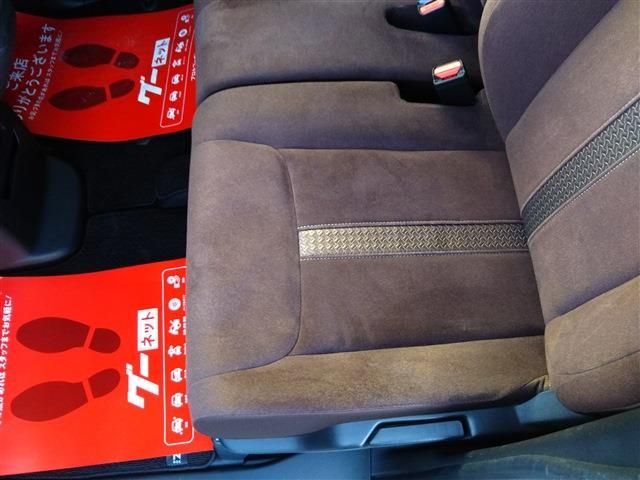 HONDA N BOX 2019 Image 31