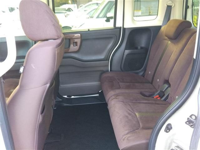 HONDA N BOX 2019 Image 31