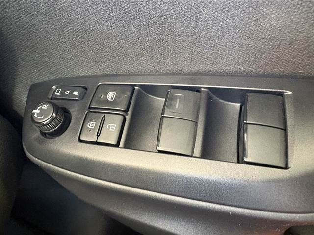 TOYOTA YARIS 2021 Image 31