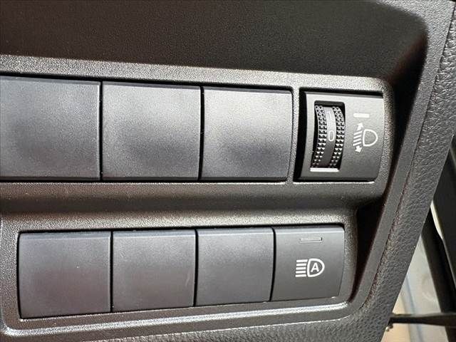 TOYOTA YARIS 2021 Image 31