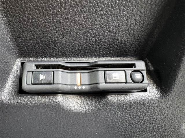 TOYOTA YARIS 2021 Image 31