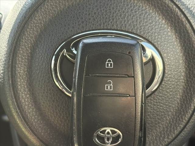 TOYOTA YARIS 2021 Image 31