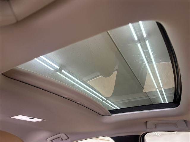 TOYOTA LEXUS UX300E 2021 Image 31