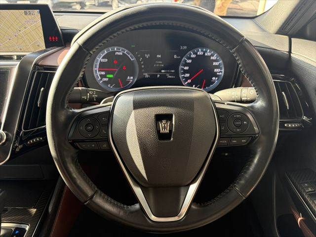 TOYOTA CROWN SEDAN HYBRID 2019 Image 31