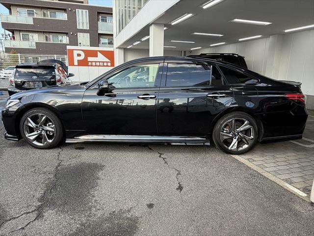 TOYOTA CROWN SEDAN HYBRID 2019 Image 31