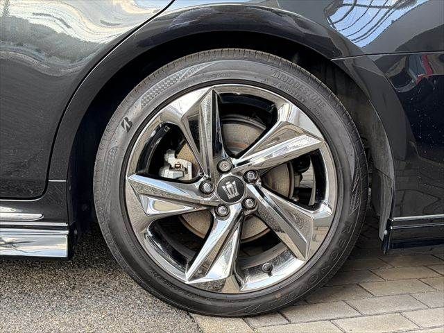 TOYOTA CROWN SEDAN HYBRID 2019 Image 31