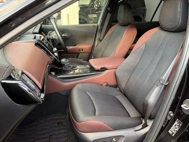 TOYOTA CROWN SEDAN HYBRID 2019 Image 31