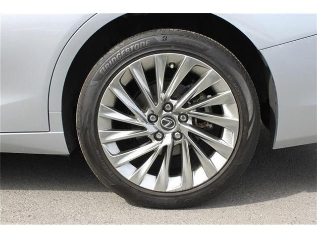 TOYOTA LEXUS ES300H 2022 Image 31