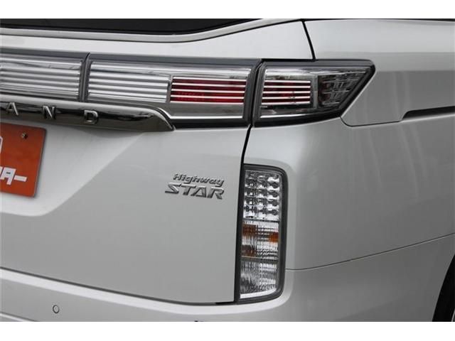 NISSAN ELGRAND 2024 Image 31