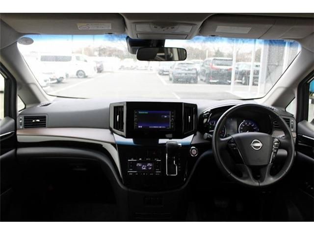 NISSAN ELGRAND 2024 Image 31