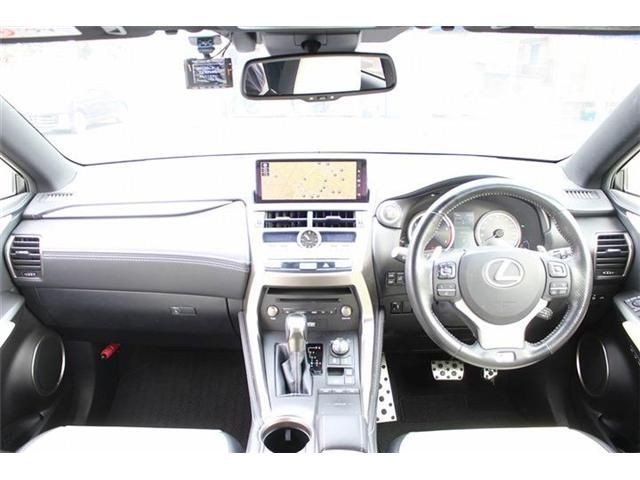 TOYOTA LEXUS NX300 2017 Image 31