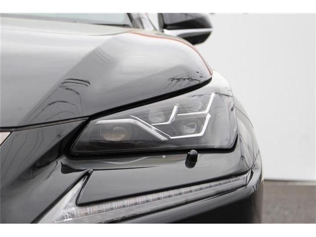 TOYOTA LEXUS NX300 2017 Image 31