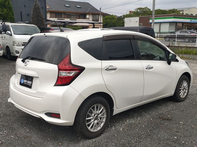 NISSAN NOTE 2017 Image 31