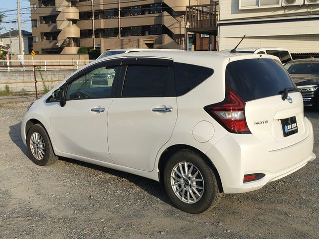 NISSAN NOTE 2017 Image 31