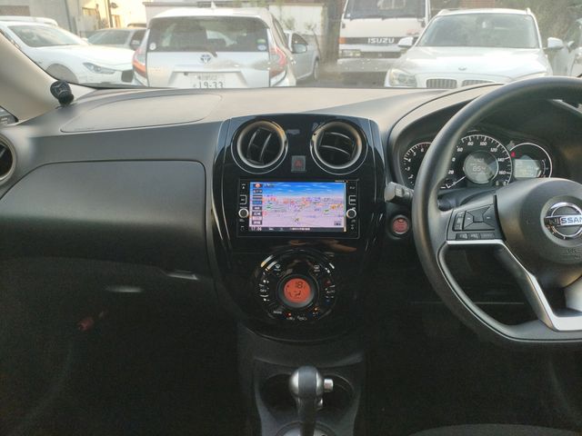 NISSAN NOTE 2017 Image 31