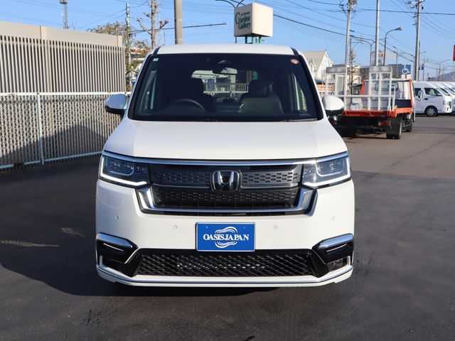 HONDA STEPWAGON SPADA 2025 Image 31