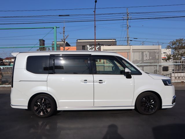 HONDA STEPWAGON SPADA 2025 Image 31