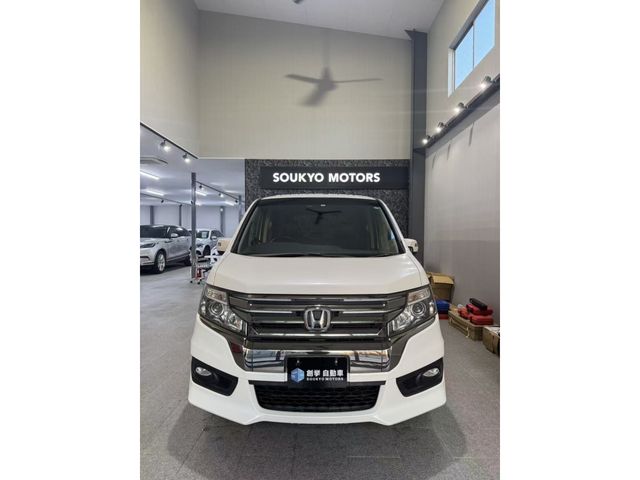 HONDA STEPWAGON SPADA 2014 Image 31