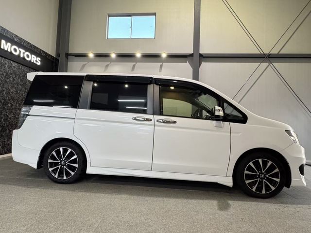 HONDA STEPWAGON SPADA 2014 Image 31