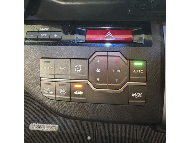 HONDA STEPWAGON SPADA 2014 Image 31