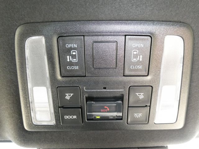 TOYOTA NOAH HYBRID 2022 Image 31