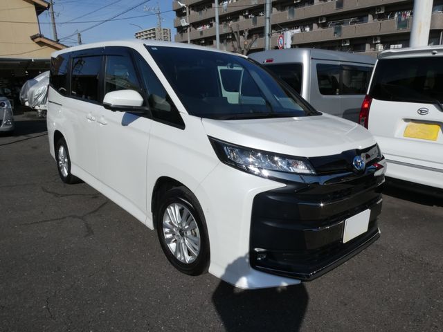 TOYOTA NOAH HYBRID 2022 Image 31