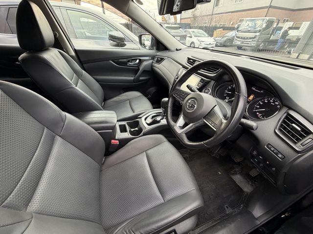 NISSAN X-TRAIL 2WD 2017 Image 31