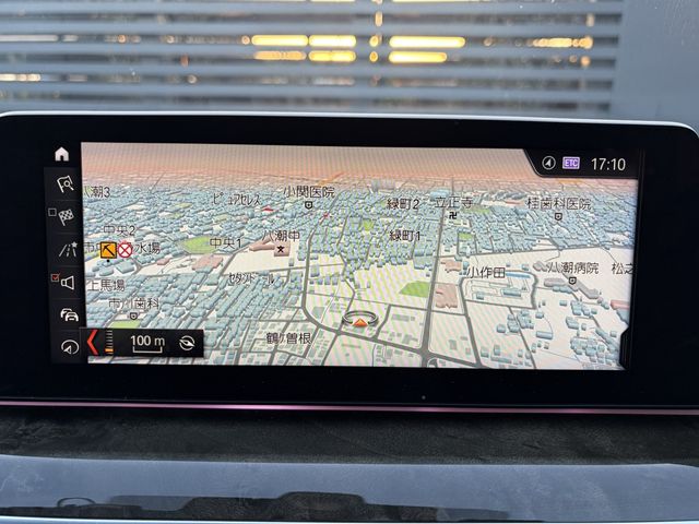 BMW 5SERIES SEDAN 2018 Image 31