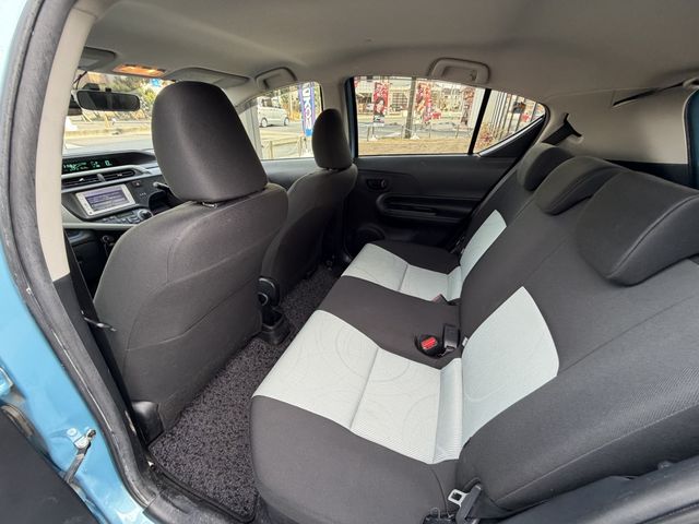 TOYOTA AQUA 2013 Image 31