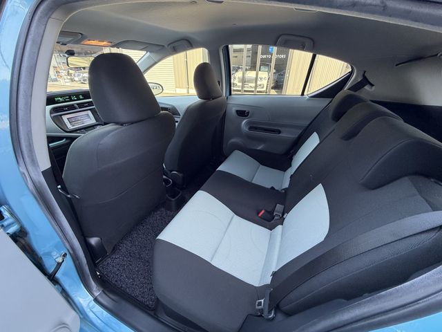 TOYOTA AQUA 2013 Image 31